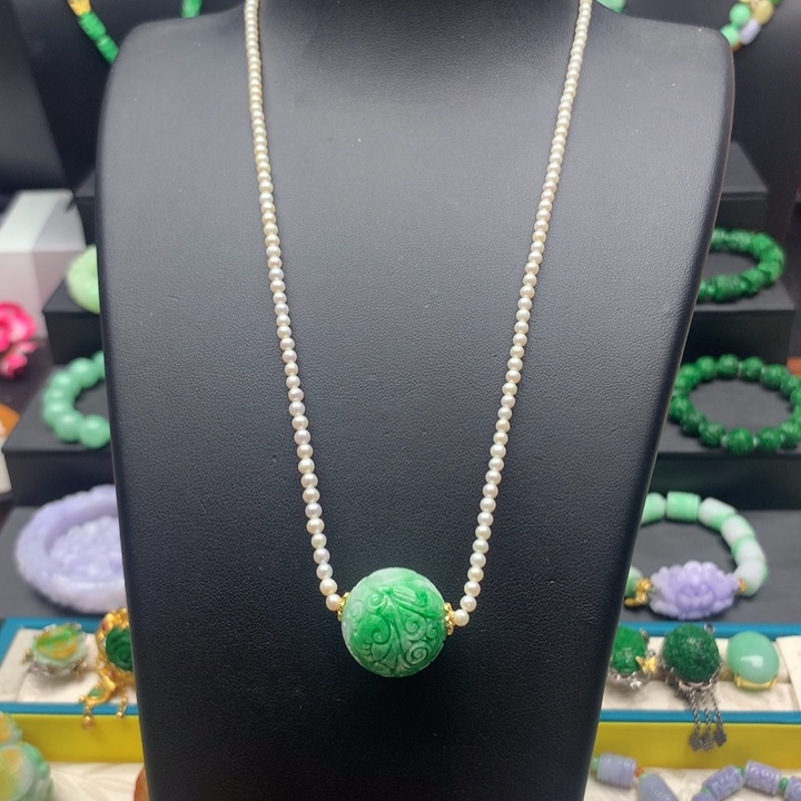 翡翠未镶嵌颈饰翡翠珠