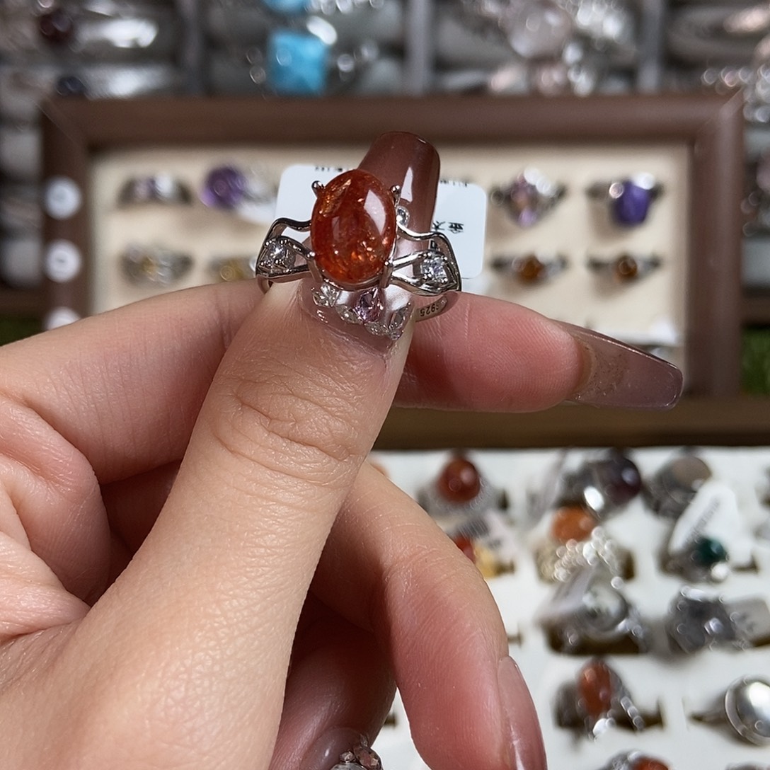 今***_未镶嵌水晶戒指金太阳