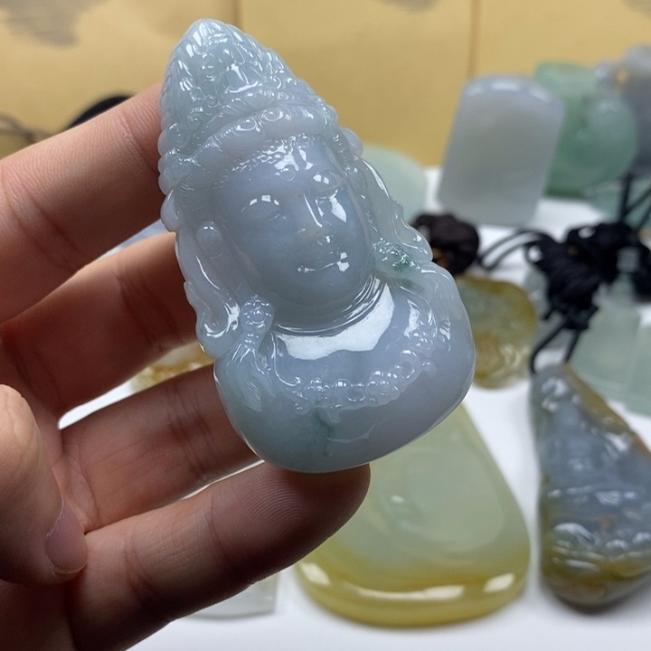 翡翠未镶嵌颈饰缅甸翡翠