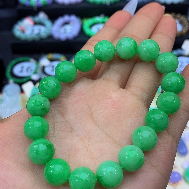 翡翠未镶嵌颈饰翡翠10+