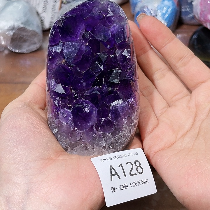 水晶摆件未镶嵌摆件