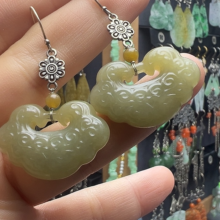 和田玉银S925镶嵌耳饰