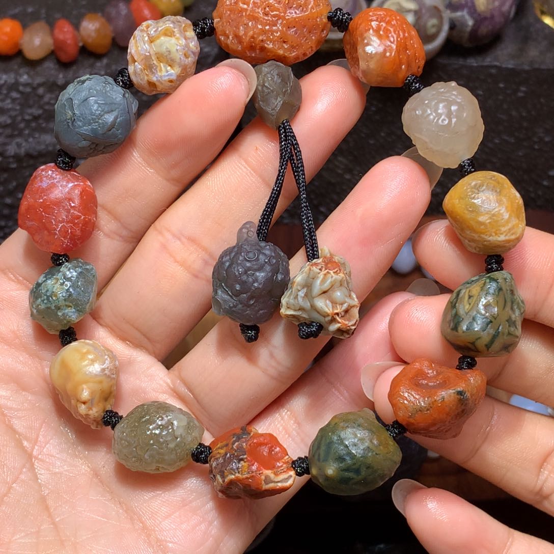 未镶嵌玛瑙/玉髓珠宝半成品