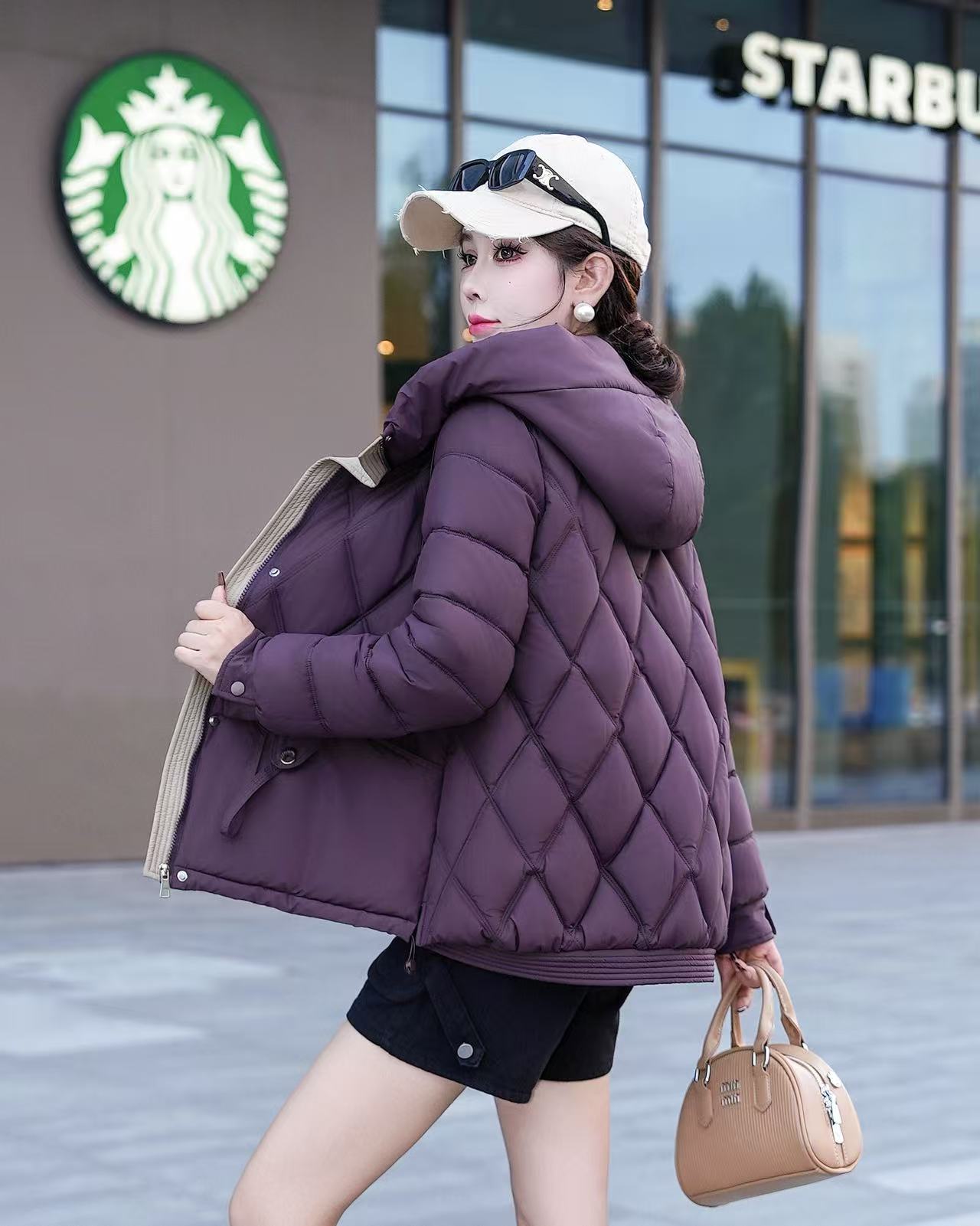 2025秋冬新款韩版短款妈妈装时尚时尚休闲连帽冬季女装棉服2513