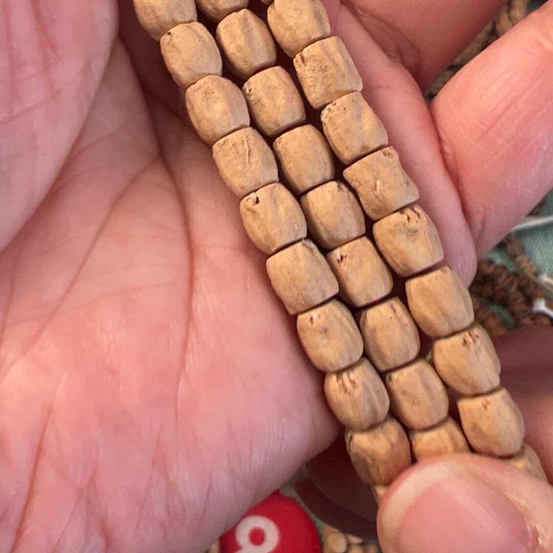 曾***你吊坠柏香籽/百香籽F524