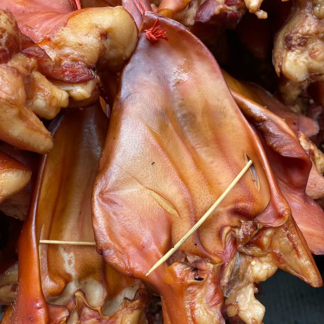 四川特产农家粮食喂养土猪耳朵