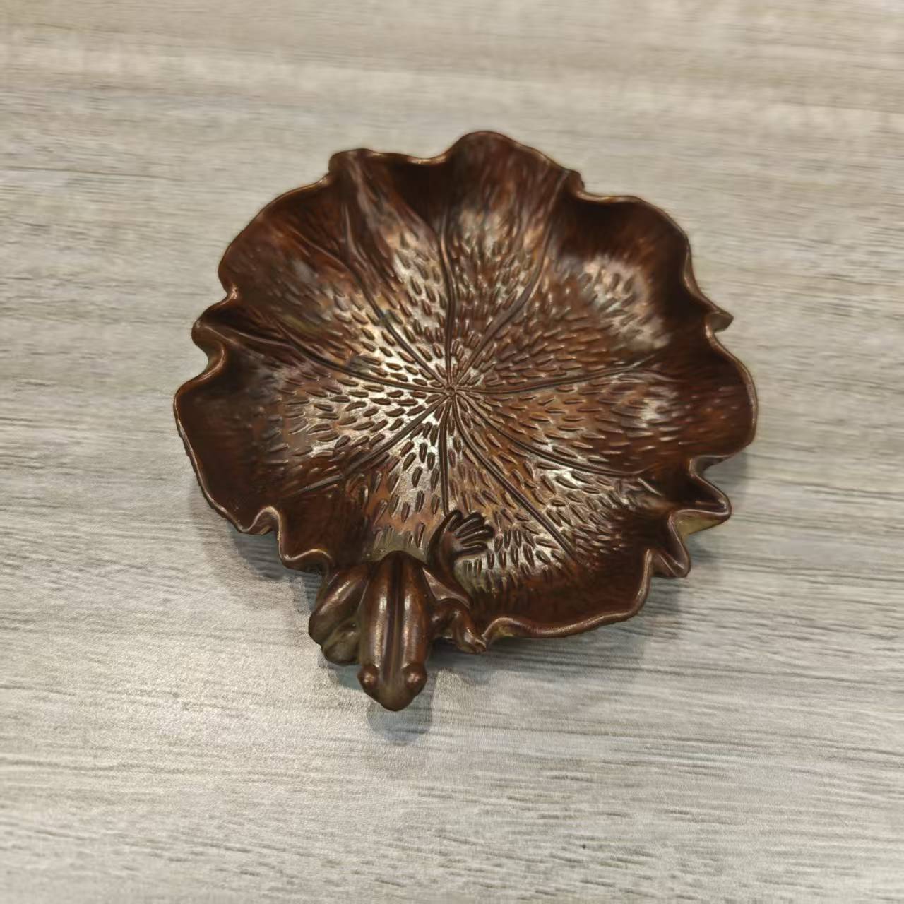 【闪购链接】铜制荷花青蛙笔洗