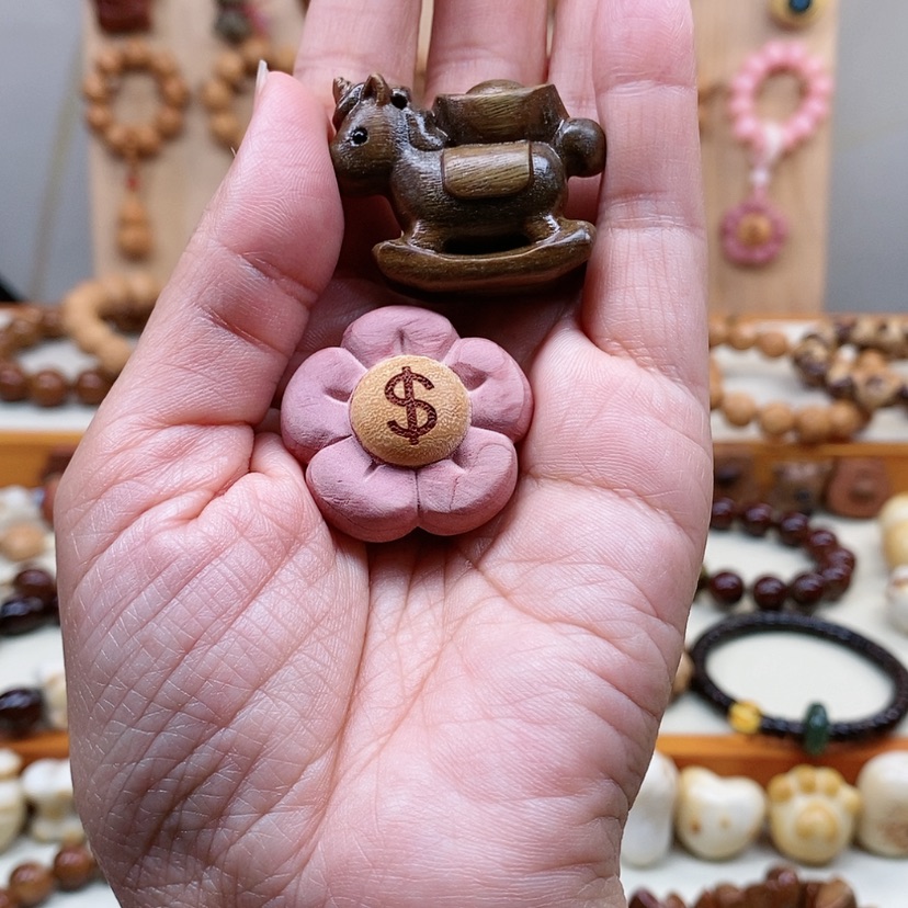 【闪购商品】木黑****R有钱花和马上有钱