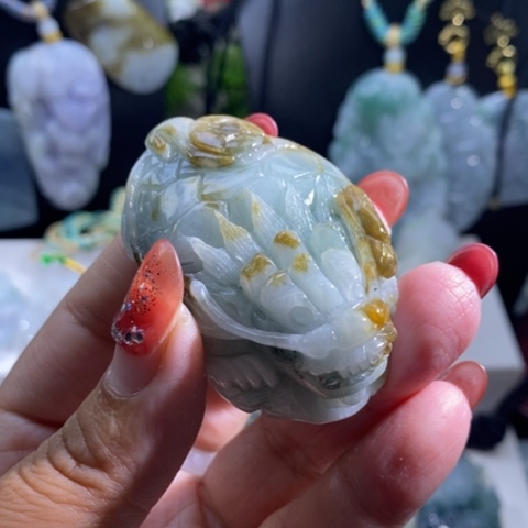 【闪购商品】颈饰未镶嵌翡翠龙龟