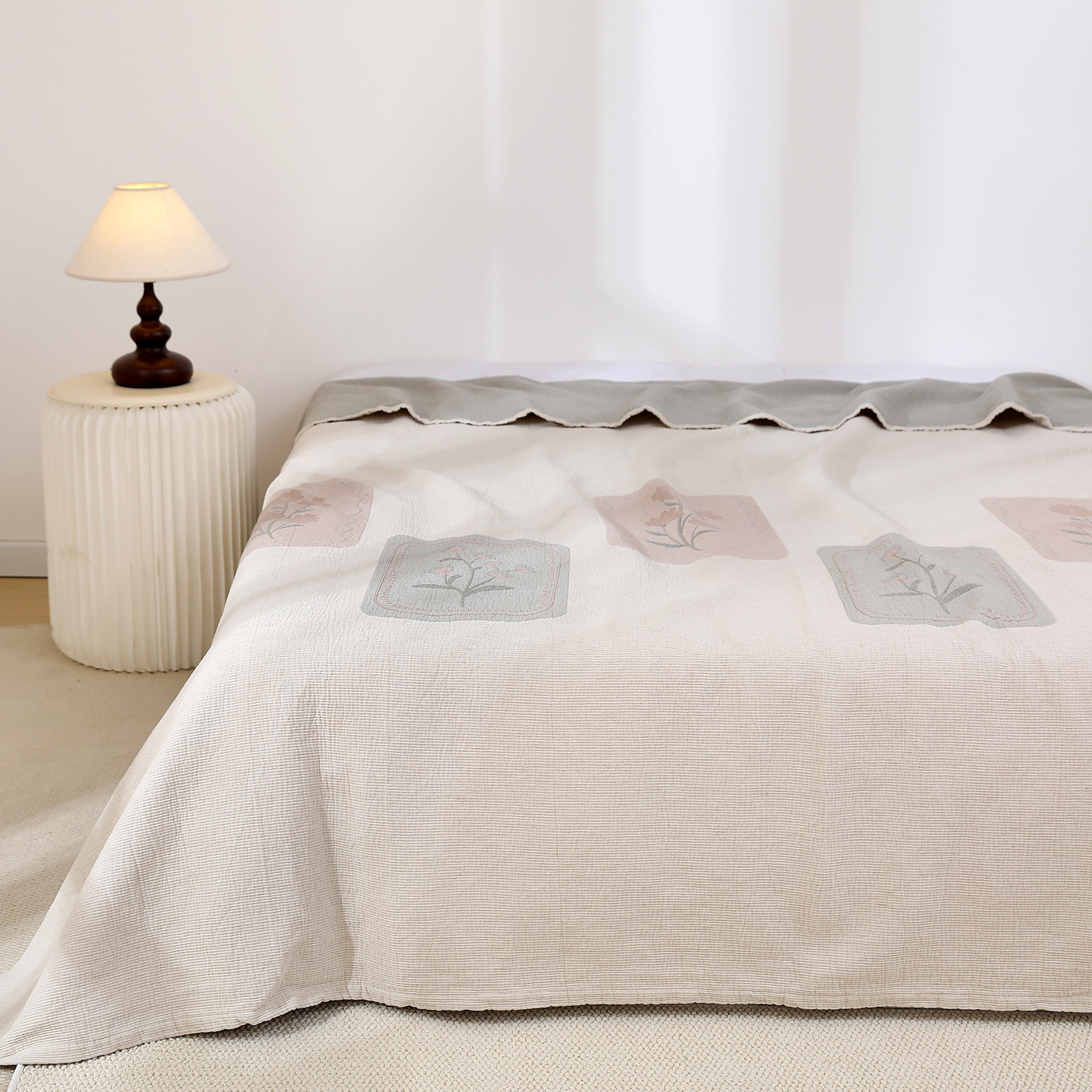 【蓝风铃】高端定制舒适透气多功能床盖2.3/2.5可机洗