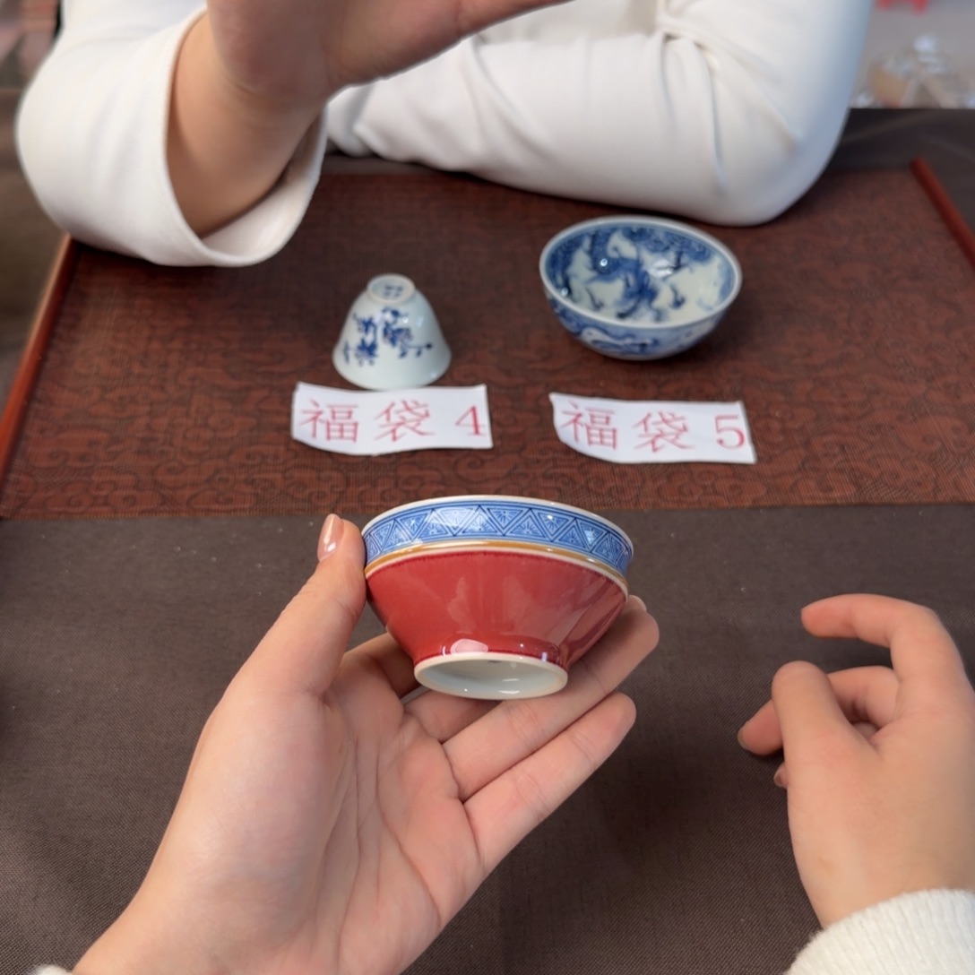 瓷片青花瓷器等传统工艺的传承和发扬光大是我们党和