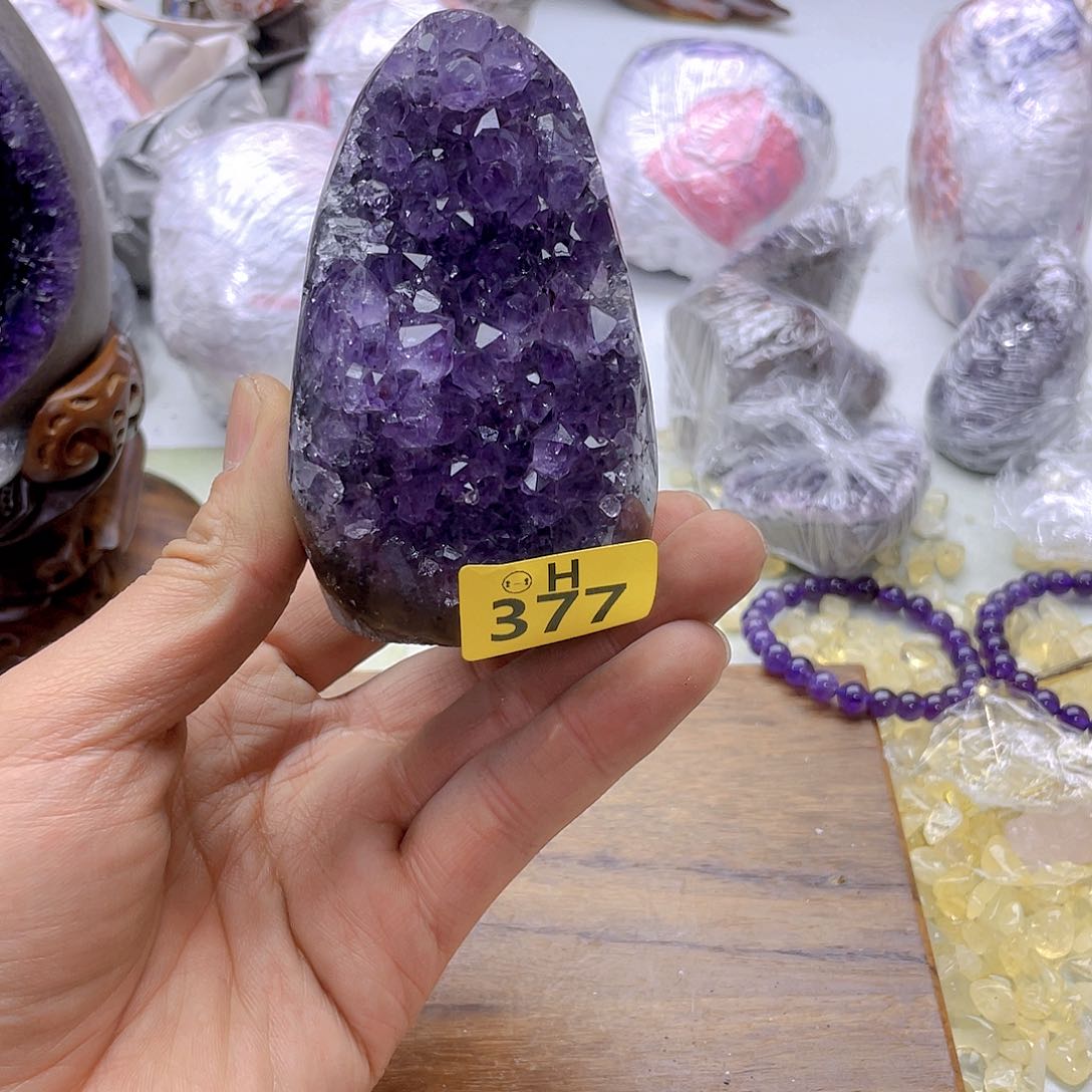 紫晶大型摆件（非配饰）未镶嵌