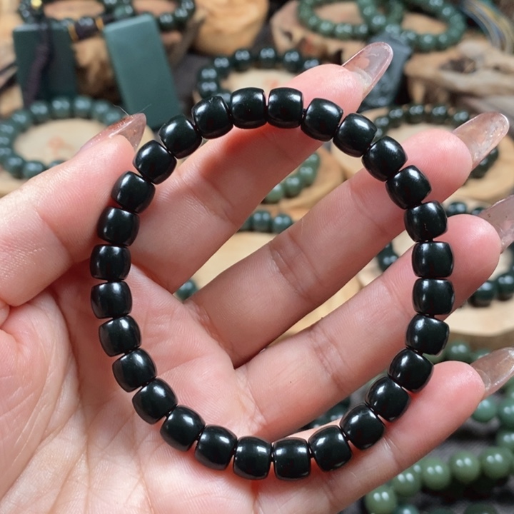 和田玉（青玉）手链未镶嵌