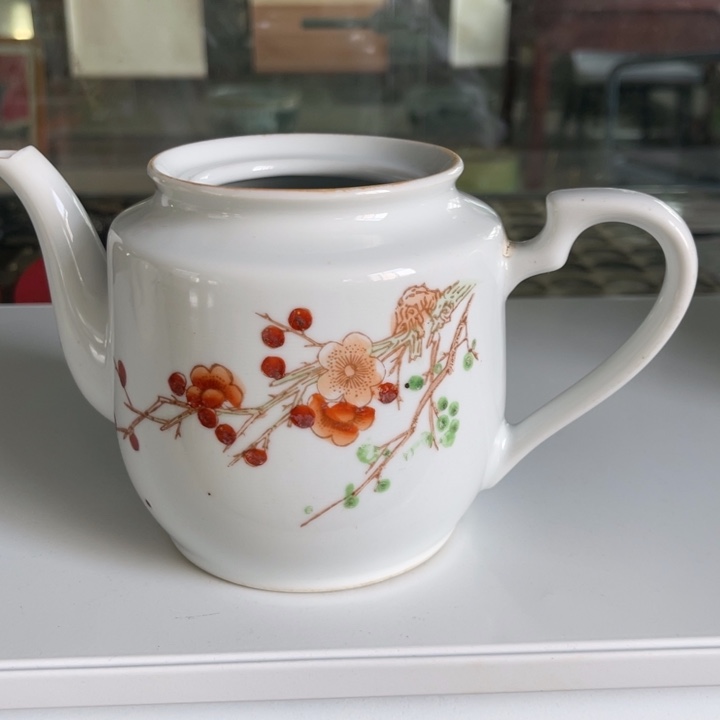 润***玩花卉纹茶具小摆件