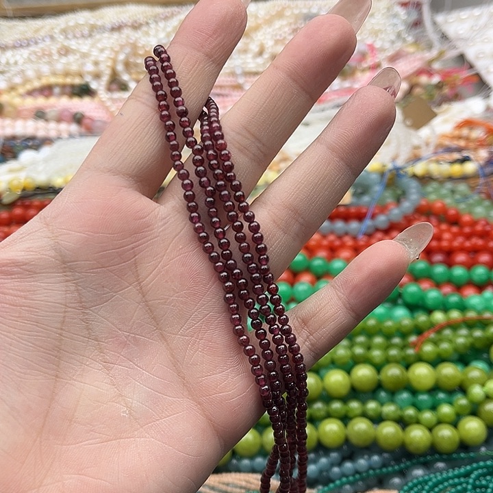 玛瑙/玉髓珠宝半成品未镶嵌一条3mm左右石榴石珠