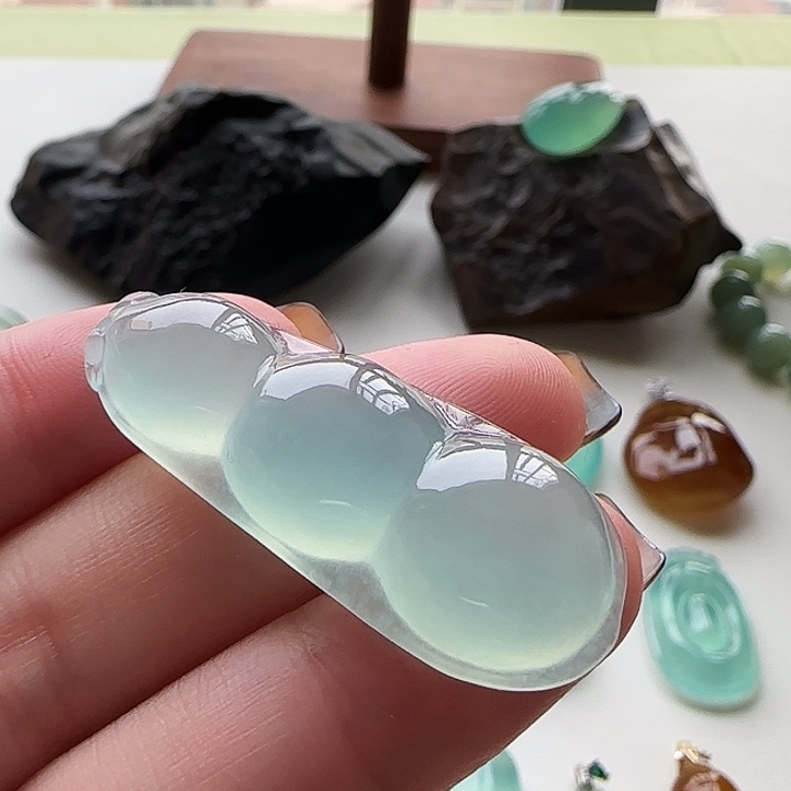 岫玉未镶嵌吊坠(不含链)岫玉