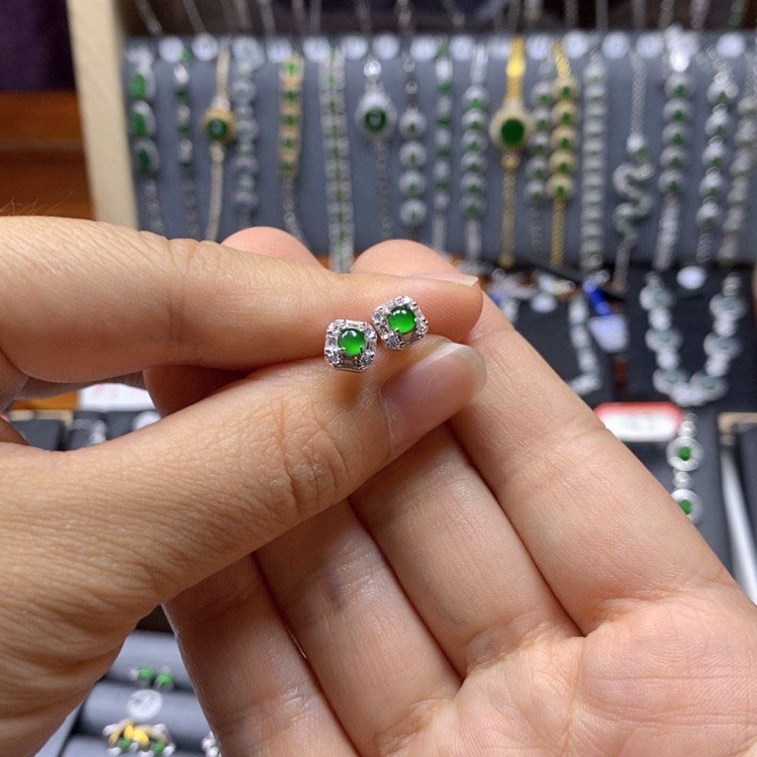 翡翠颈饰银S925镶嵌无证书/假一赔四