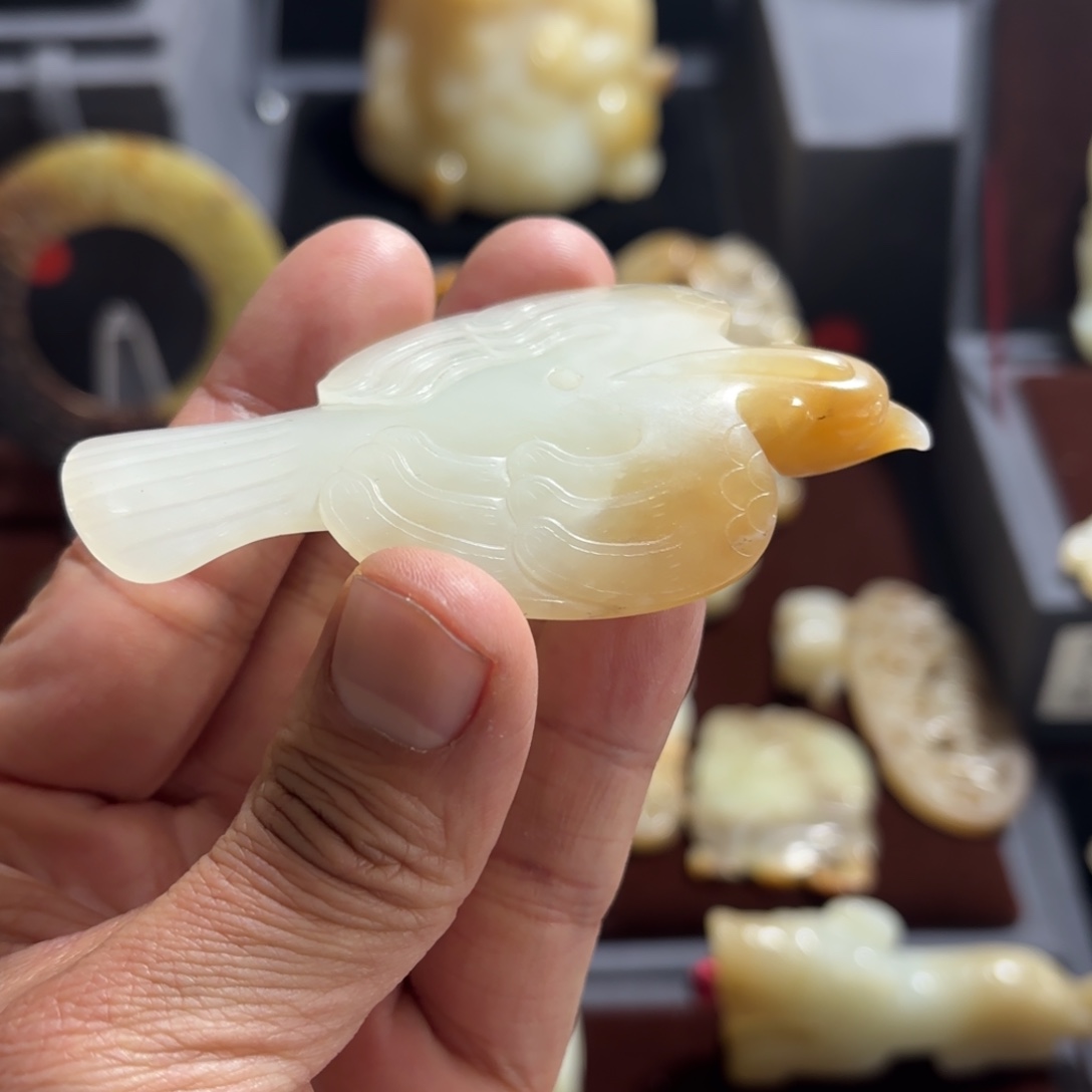 和田玉（糖玉）未镶嵌挂件