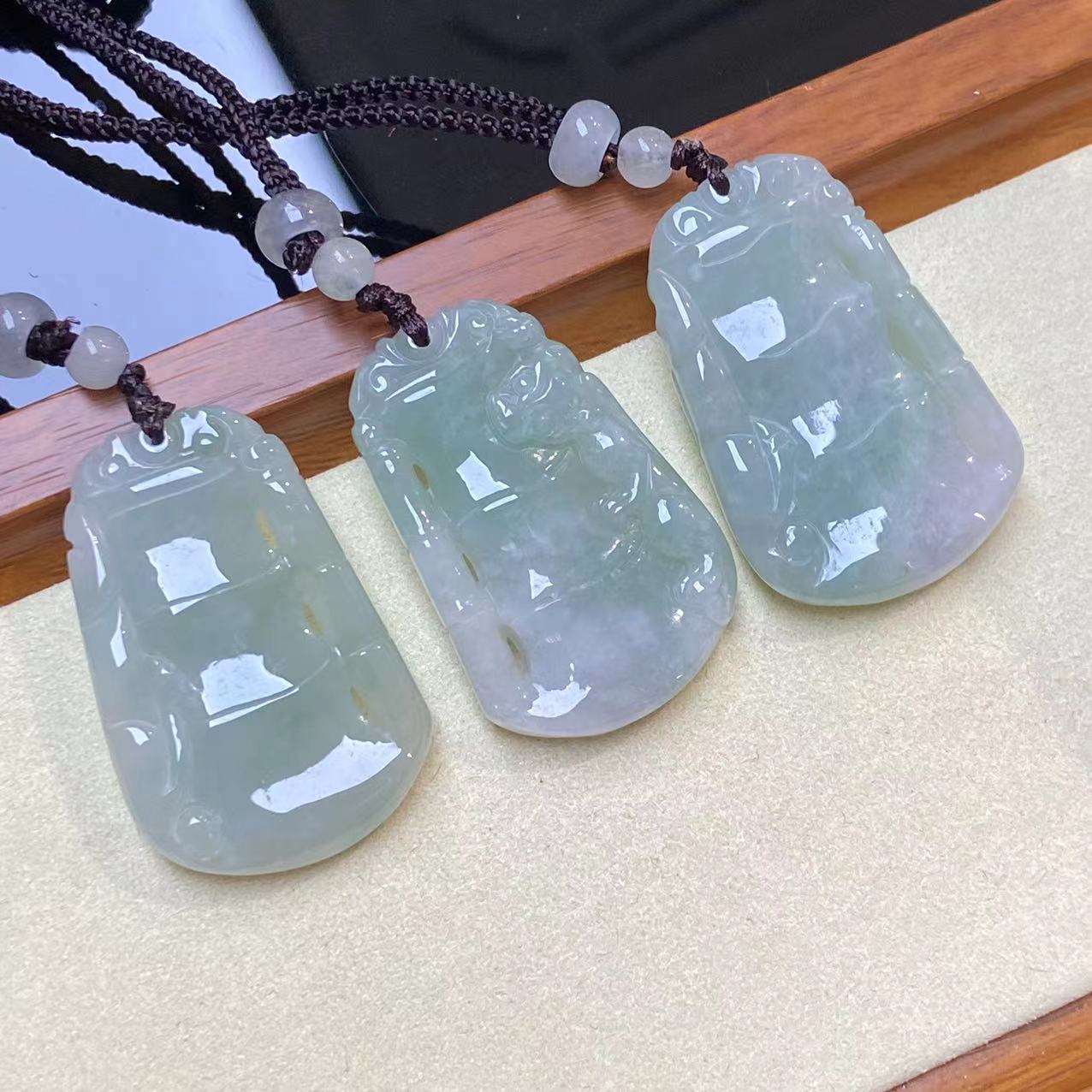 14998天然A货翡翠【颈饰】多样性发一个