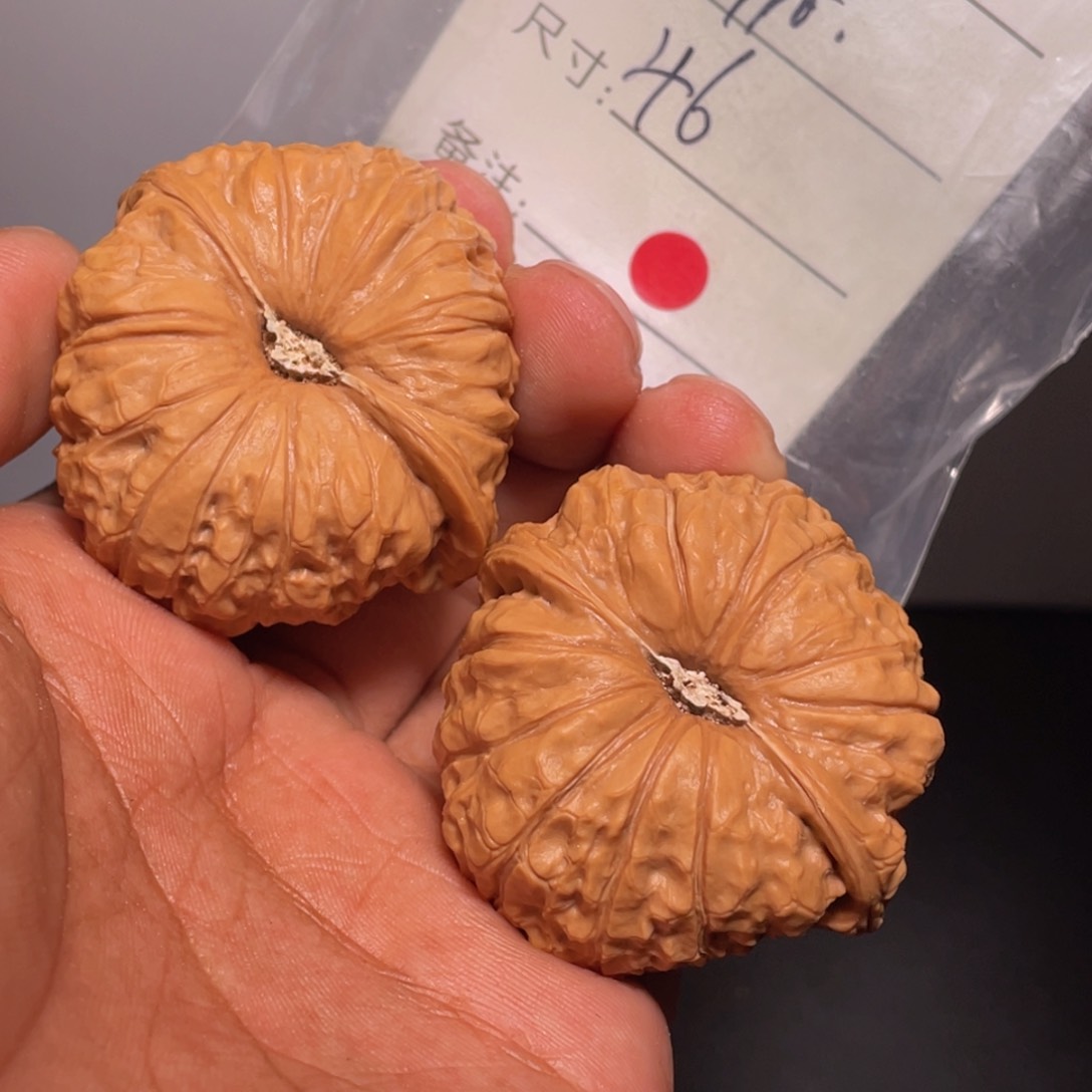 文玩核桃吊坠文玩核桃