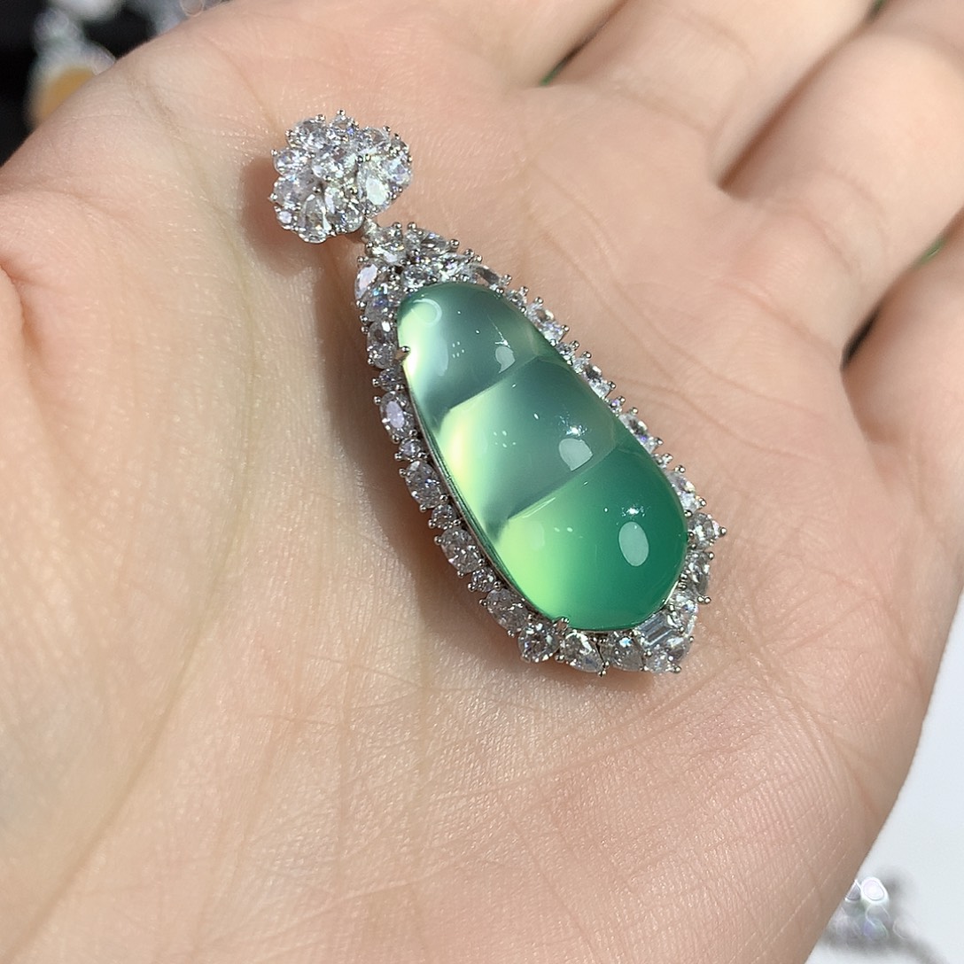 玛瑙/玉髓银S925镶嵌颈饰