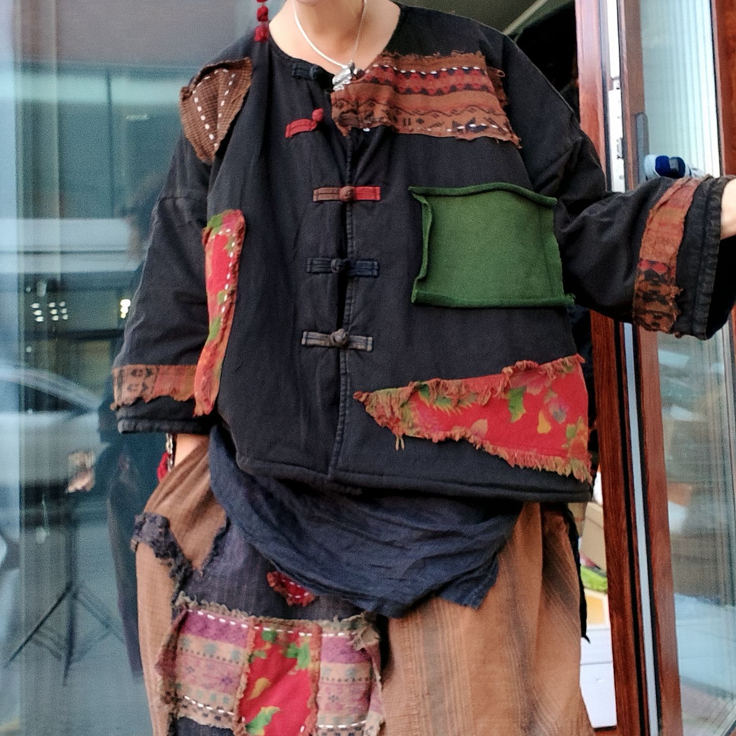 无吊牌旧黑磨白盘扣对襟补丁棉服，补丁色随机发介意勿拍