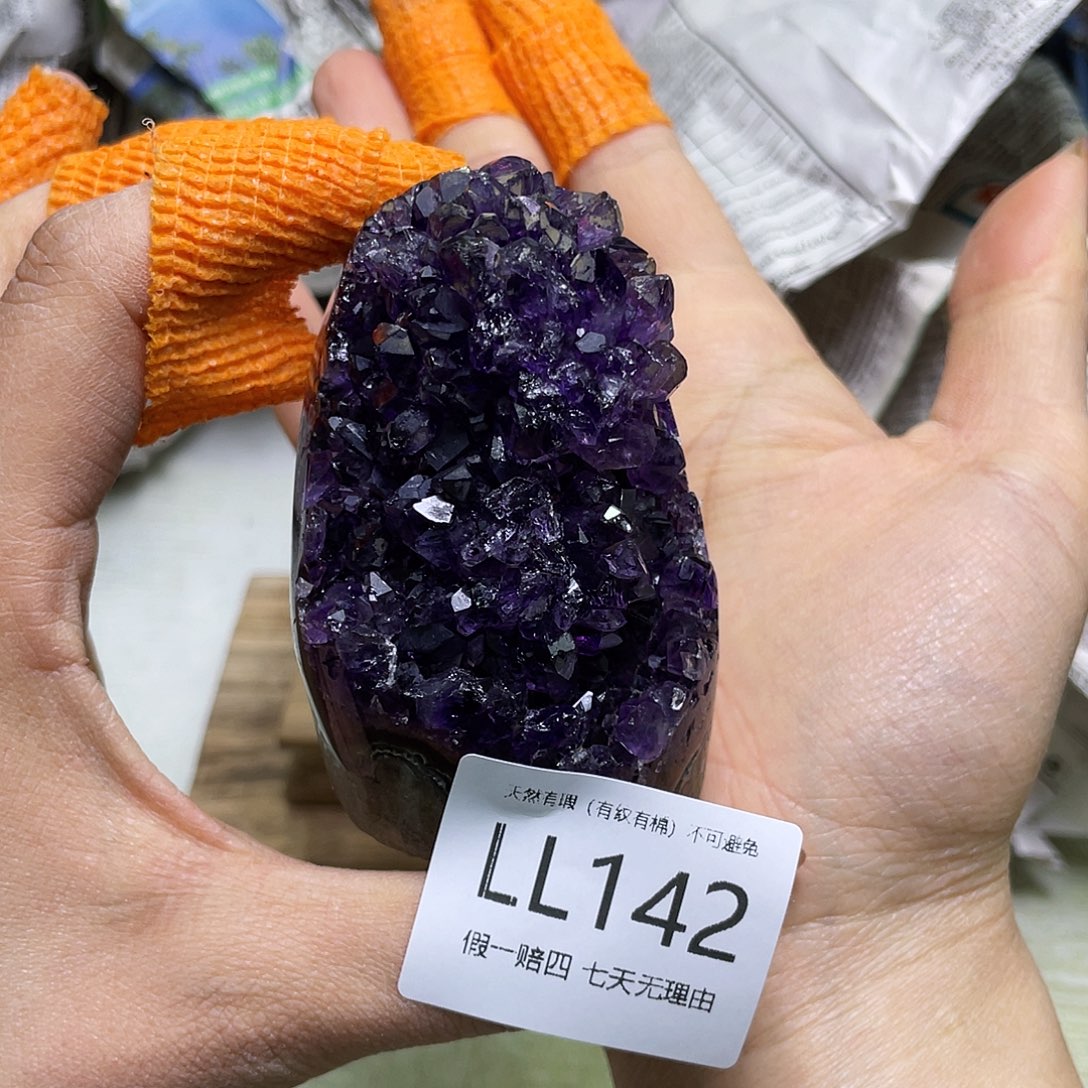 水晶摆件未镶嵌摆件