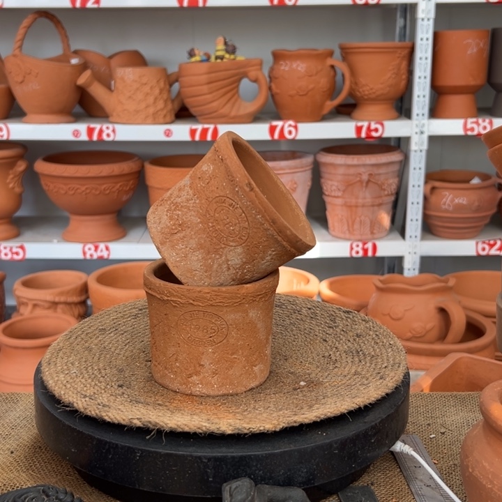 10.5×8 泥瓦盆微瑕