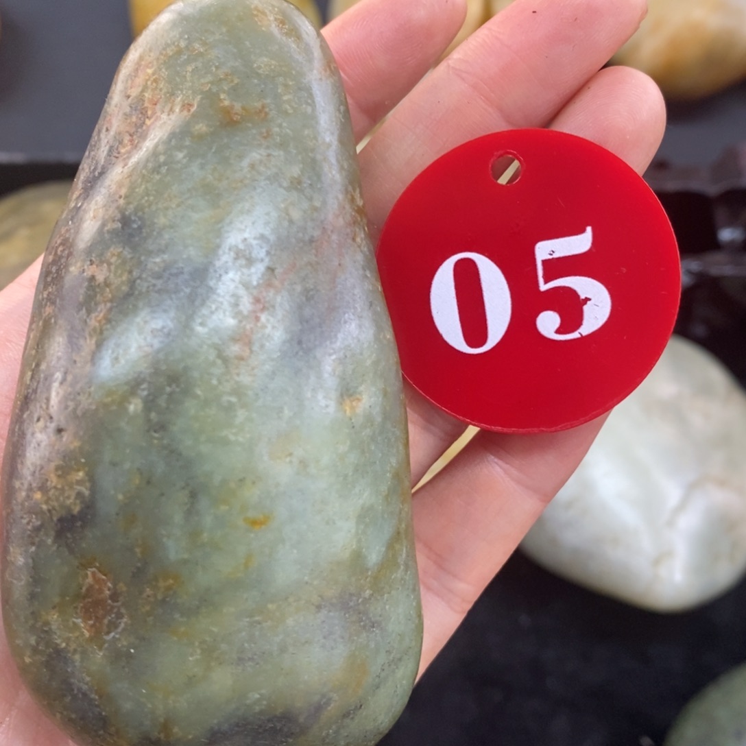 未镶嵌和田玉挂件