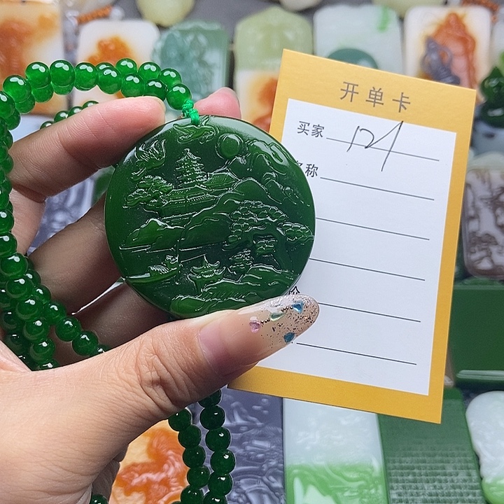 和田玉未镶嵌颈饰