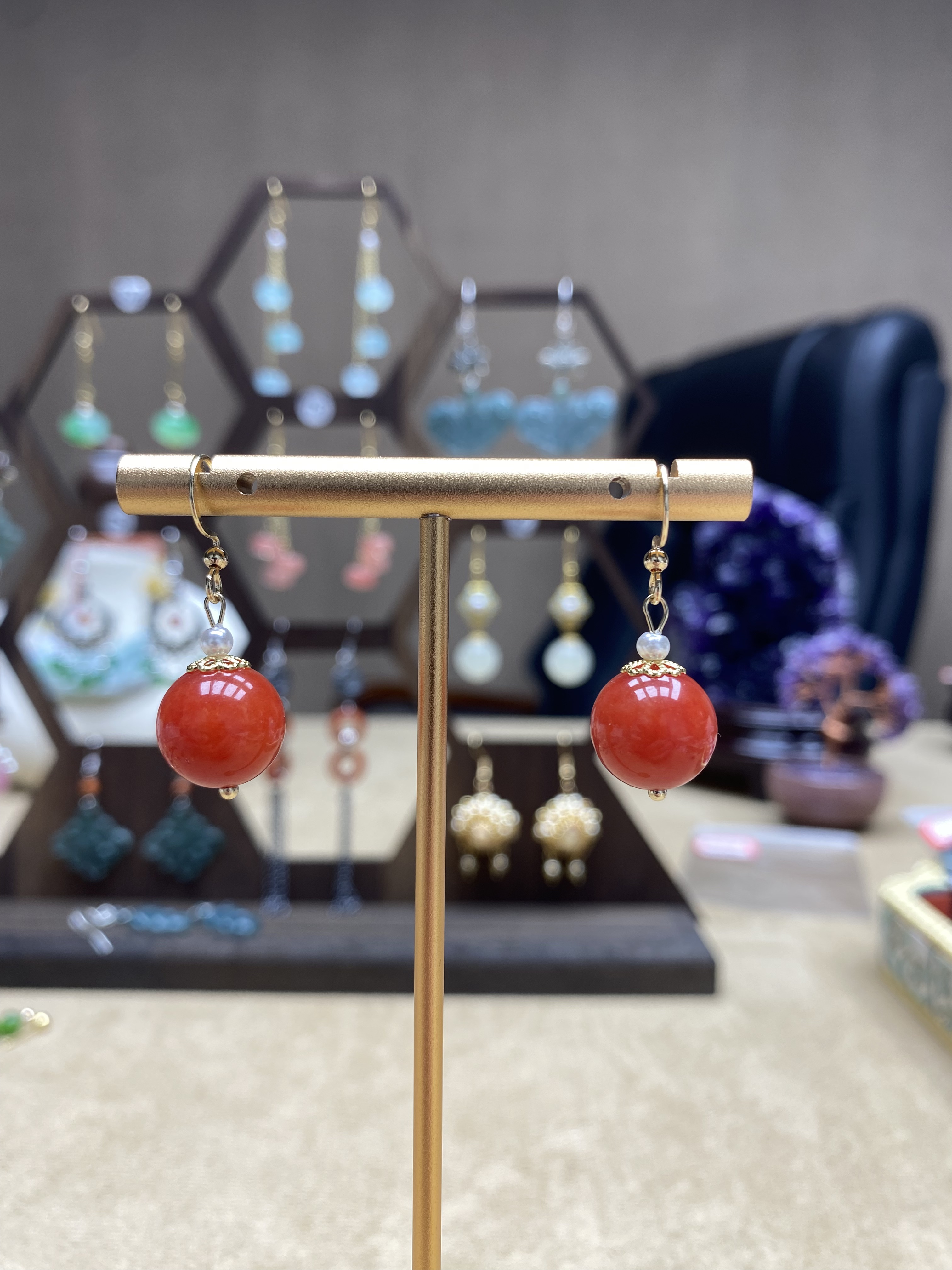 精美红玛瑙短款大气显白气质款原创耳饰T218