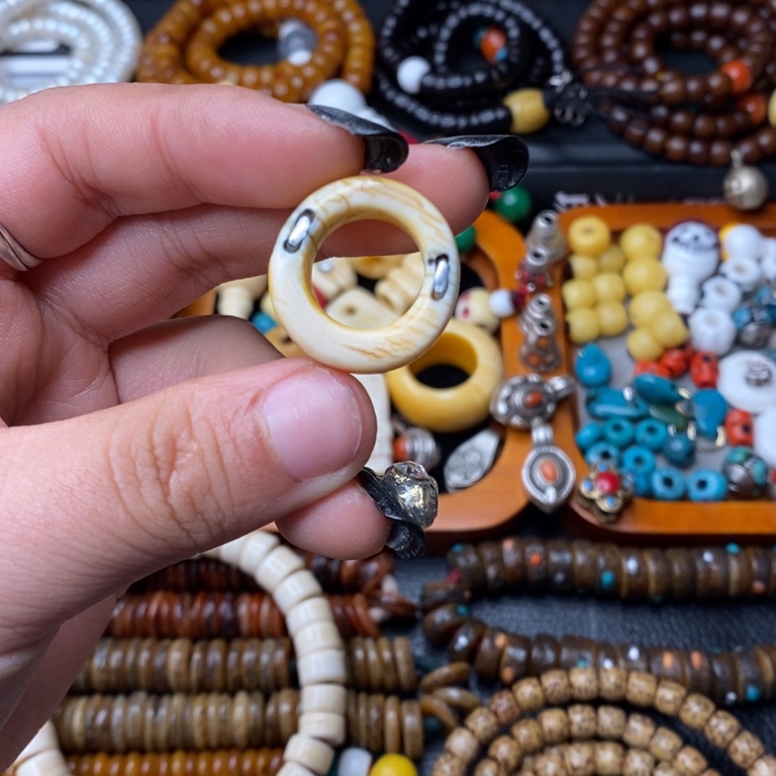 自***凡铜藏传文玩跑环13.8内径