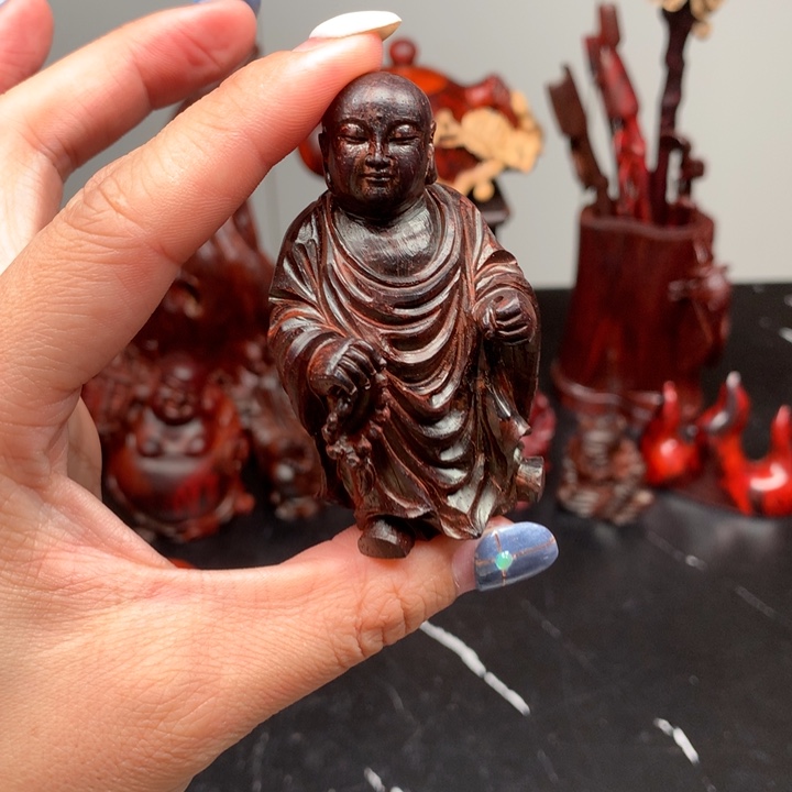 麒***麟檀香紫檀（小叶紫檀）