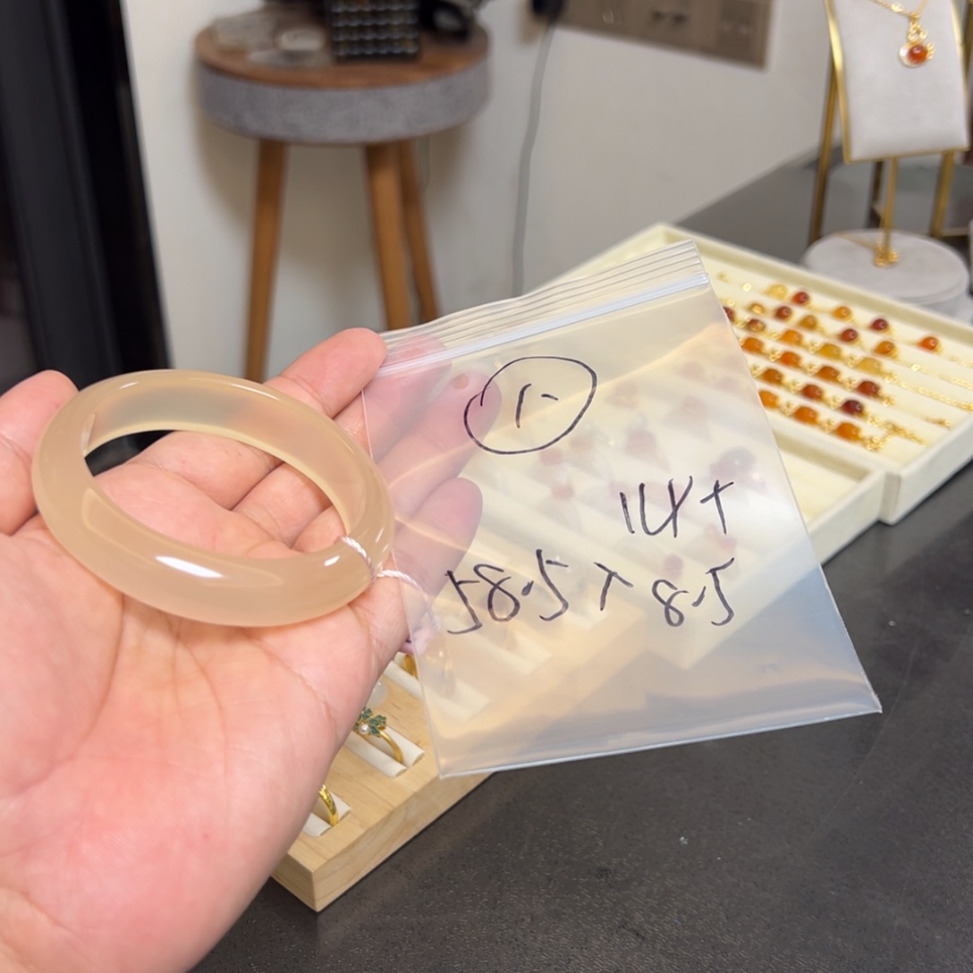 玛瑙/玉髓珠宝半成品未镶嵌卡****?