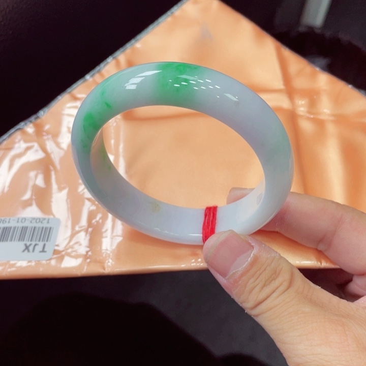 未镶嵌手镯翡翠翡翠