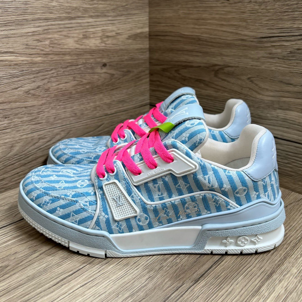 99新 LouisVuitton/路易威登 Trainer 白蓝格纹满印板鞋 38码