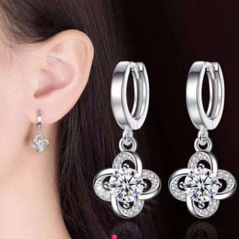 足银耳饰 足银轻奢微镶合成锆四叶草耳扣耳环