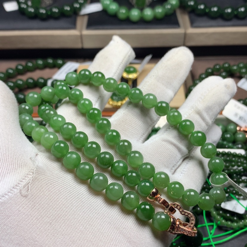 【闪购商品】和田玉（碧玉）颈饰未镶嵌8m m