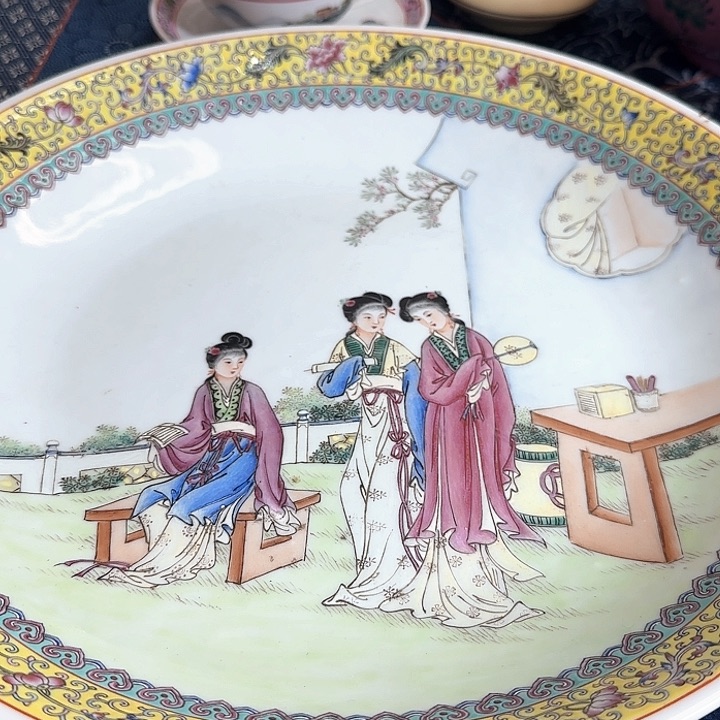 景德镇陶瓷艺术品莫**语