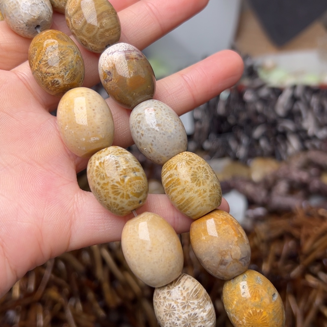 玛瑙/玉髓合金珠宝半成品N512。16mm天然菊花石桶珠一条