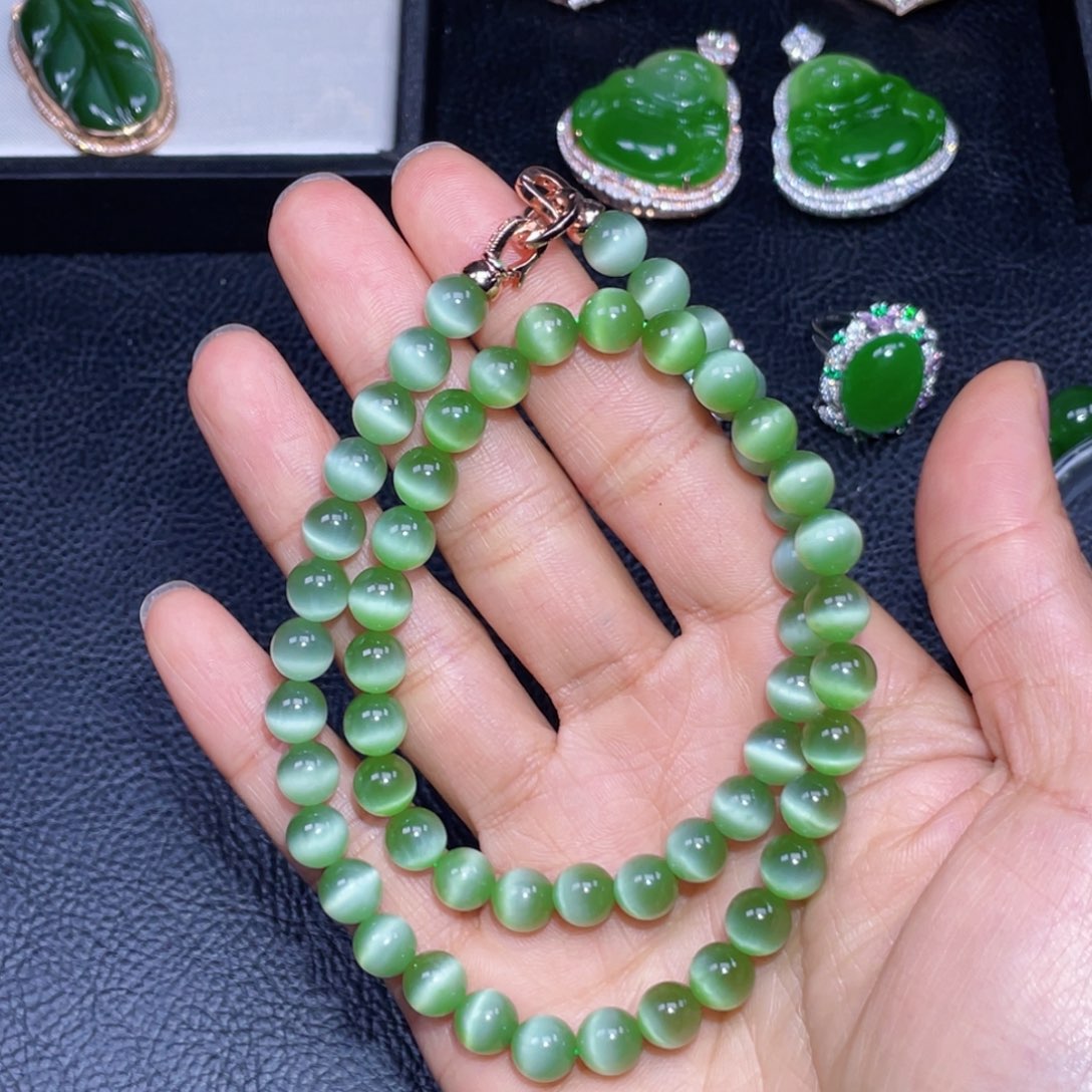 文***润和田玉未镶嵌手链