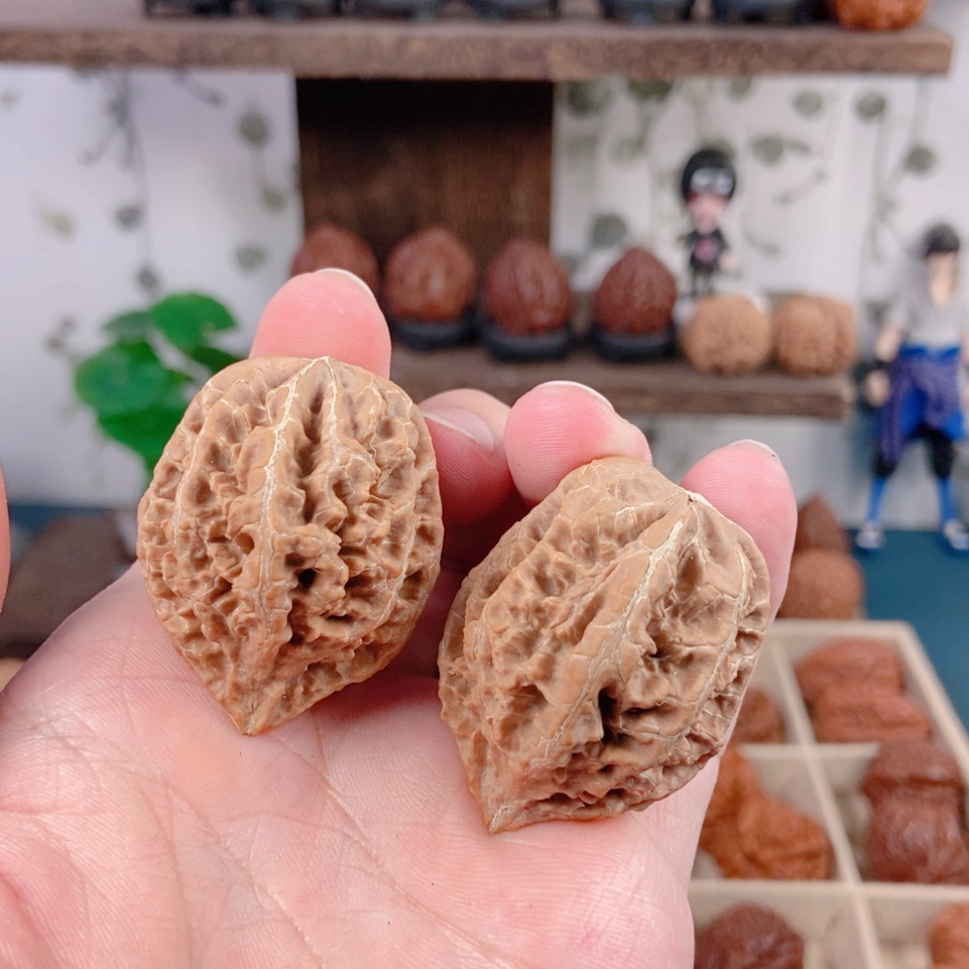 文玩核桃吊坠10¥¥花灯笼