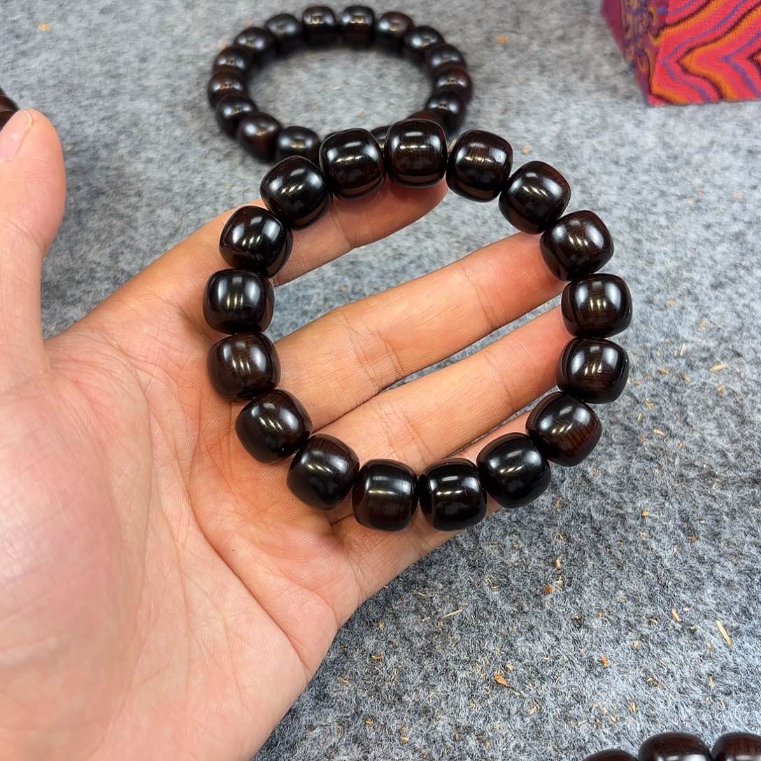 崖柏太行崖柏五灵脂1.3/1.4收藏品