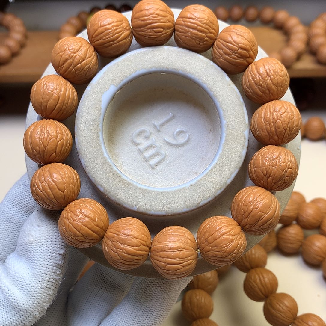 吊坠猴头核桃17凤羽手串