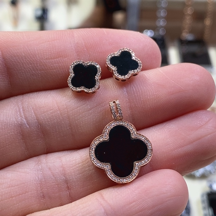 翡翠耳饰18K金镶嵌缅甸天然翡翠墨翠