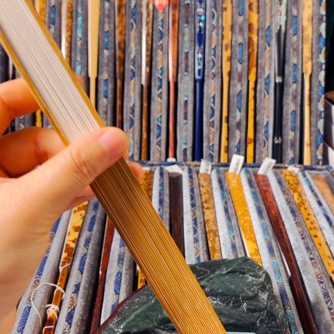 扇子h*y好的Tty雨雨雨滔滔滔滔日日