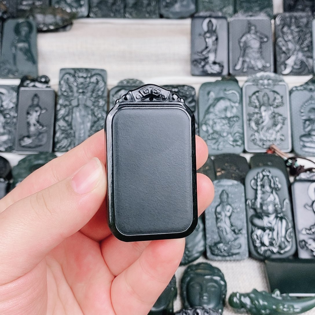 和田玉颈饰未镶嵌仅****生