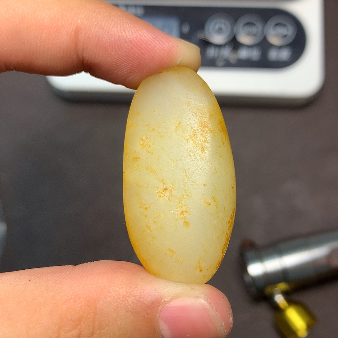 和田玉（糖玉）未镶嵌挂件