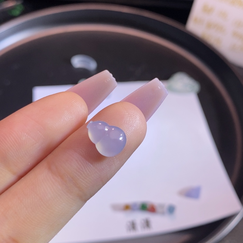 【闪购商品】翡翠挂件未镶嵌葫芦