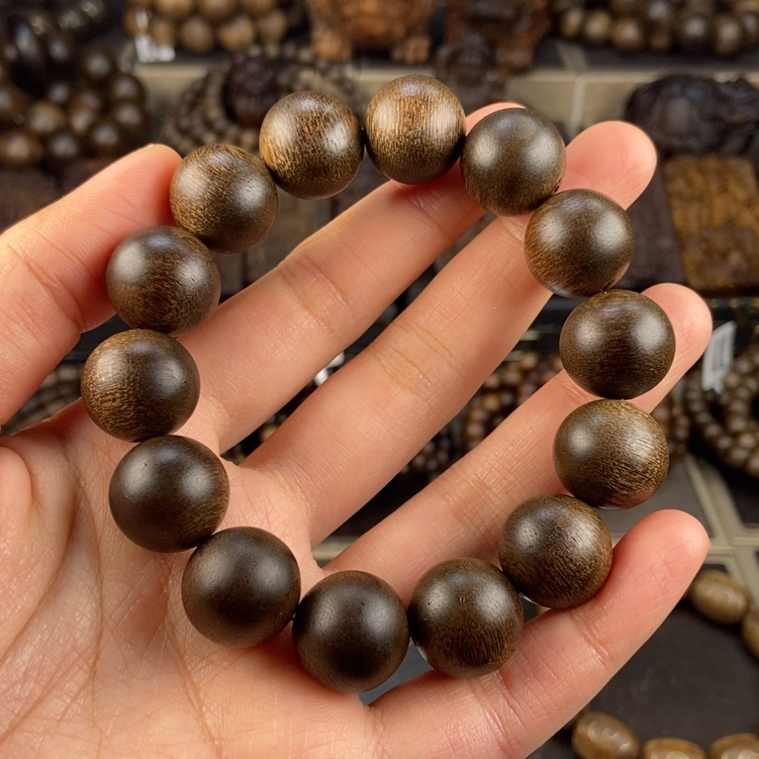 沉香手串奋**生越南芽庄白棋楠